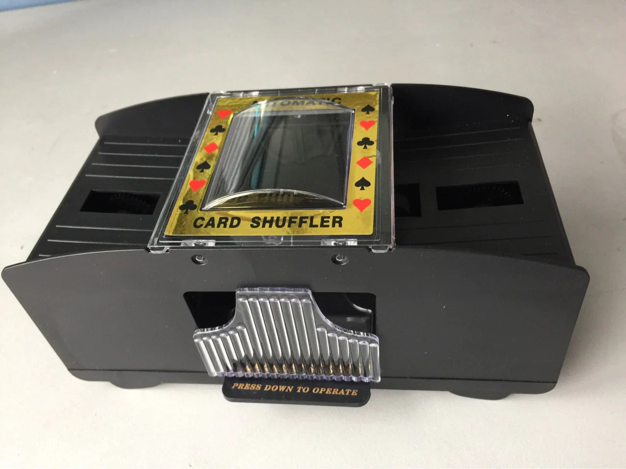 Automatic Electric Card Shuffler – Multi-Deck, Battery Operated
