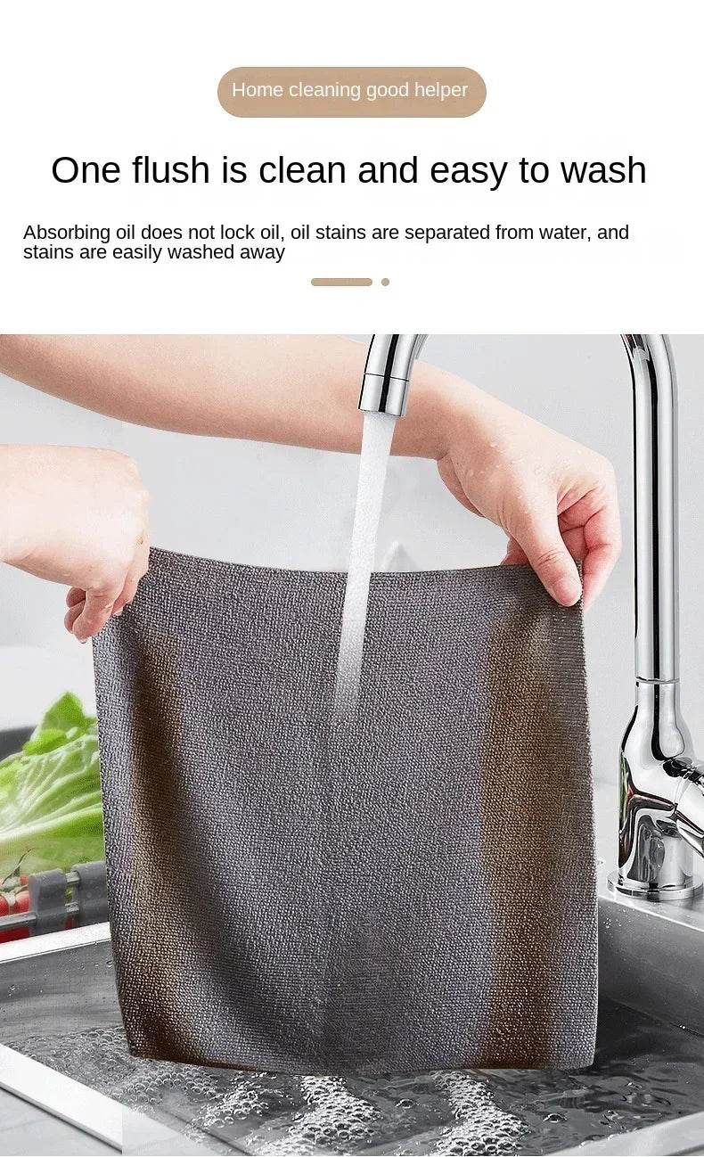 Reusable Microfiber Kitchen Towels - 1 Roll of 20 Sheets